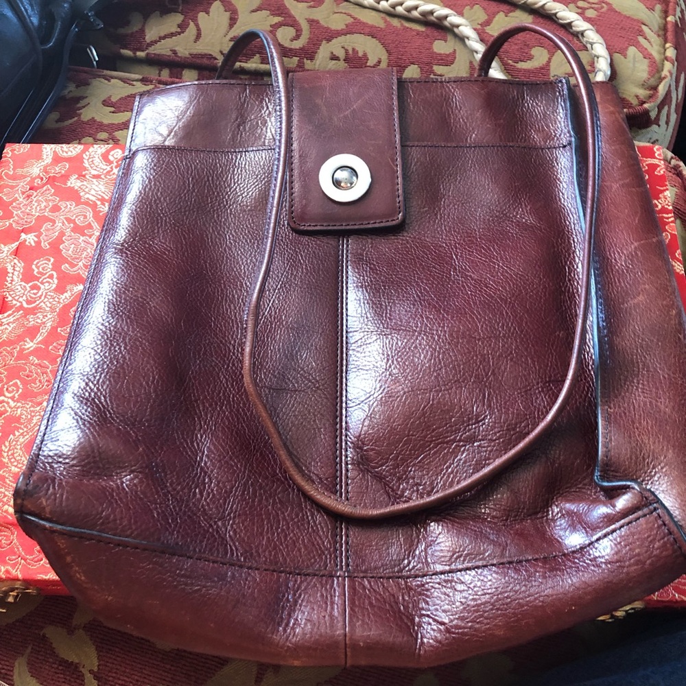 Vintage leather purse